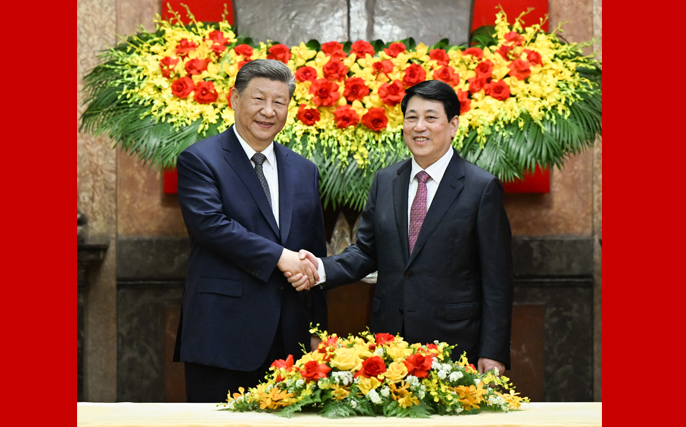 習(xí)近平會(huì)見(jiàn)越南國(guó)家主席梁強(qiáng)